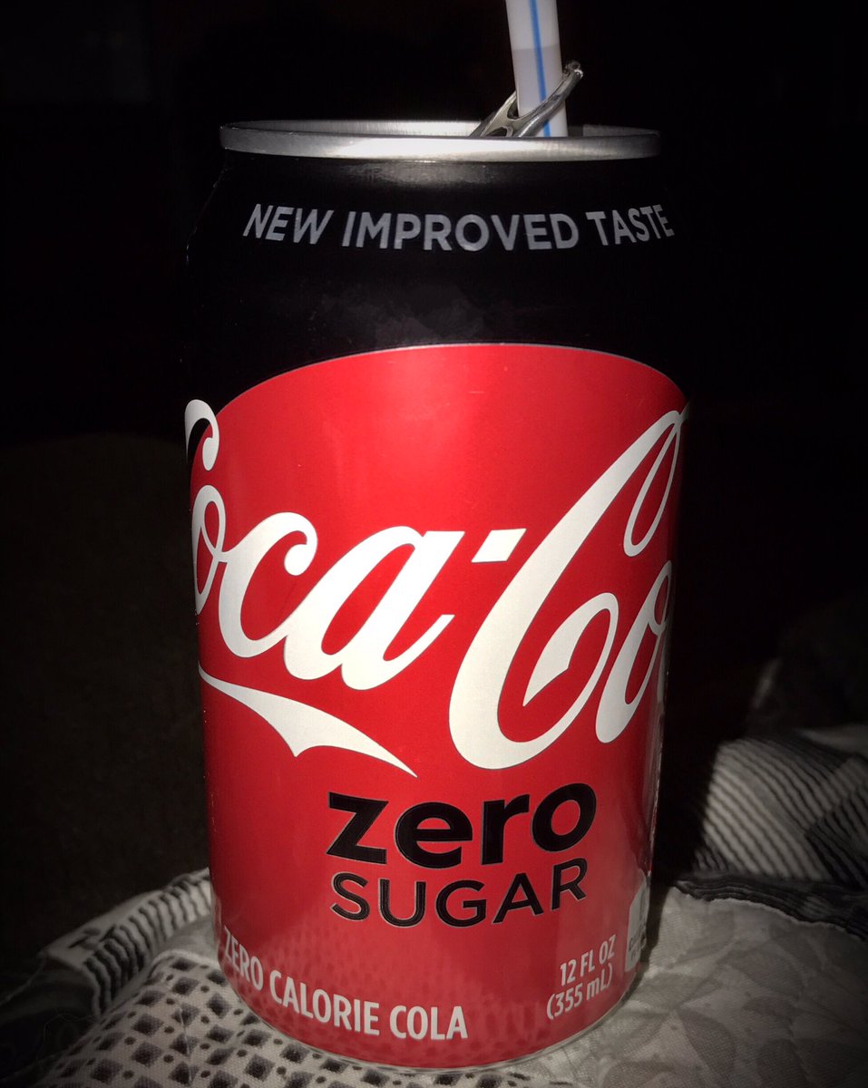 SaraRose_304's tweet photo. Farewell Coke Zero! Coke Zero Sugar is SO much better ❤️🖤 #CokeZeroSugar #cokezero #ShareaCoke #cocacola #RIPCokeZero @CocaCola @CocaColaCo https://t.co/EkjrJR07Fm