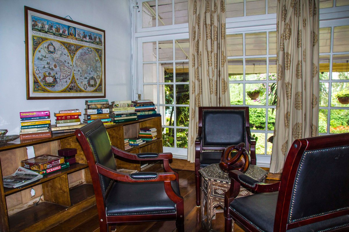 goomteetea's tweet photo. The Goomtee Library https://t.co/KCFnSppm6P