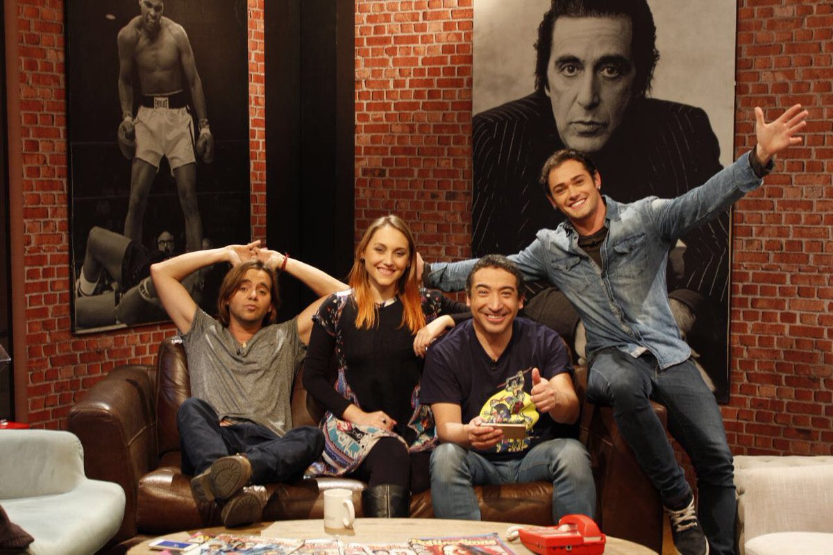 Ya estamos al aire! Hoy nos acompaña @ignacio_sus  Sintoniza el <a href="/vive_tvcable/">Canal ViveTV</a> de #VTR