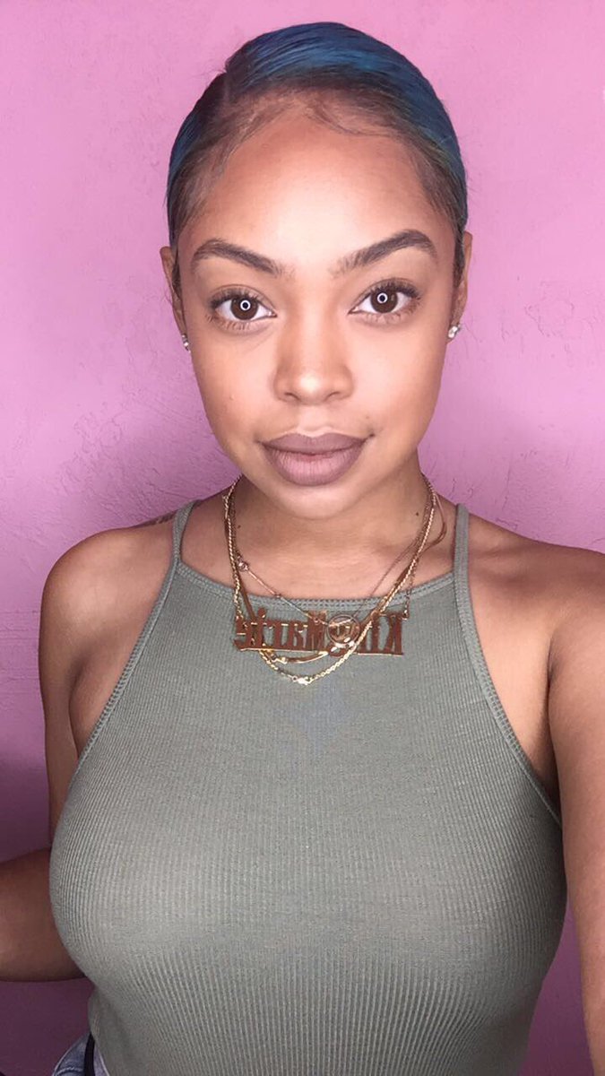 WeHealthNews's tweet photo. Meet @kingmariemusic She was diagnosed with ALL (Leukemia) & is now 10yrs in remission in January 🎗❤️ #GetOnTheMap #cancerbase https://t.co/mV0ZFMSRok