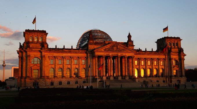 View image on Twitter