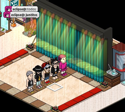 ZarkAcerbus's tweet photo. Que pros @NerdcorePeluche @HabboEclipse @KabitaAstrid y Alka97. https://t.co/eqAJ2KIWwR