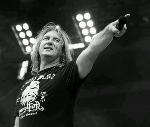 kyohneko3's tweet photo. Happy Birthday Joe Elliott!!🎉✨���✨
Hope your special day is filled with happiness!!!💞🍀✨
@DefLeppard 
#JoeElliott #DefLeppard https://t.co/mogN7Mf1qM