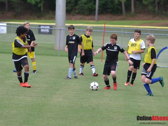 SpottedAthens's tweet photo. "Athens United Soccer Camp at Holland Park" photos by Donald Shelnutt https://t.co/4mzsNW3Dkp #SpottedAthens #soccer #camp #sports https://t.co/VUJKosxyIn