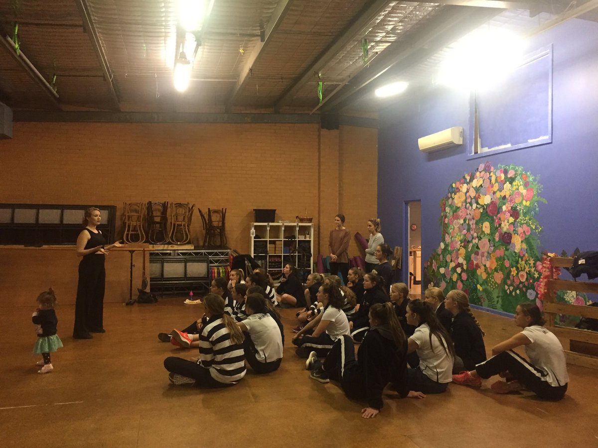 MGGreenways's tweet photo. Our 9B @mentonegrammar girls in a @beydance class with @Brotherhoodinfo #RealLearning #OutstandingOpportunities https://t.co/2JkwmkH6im