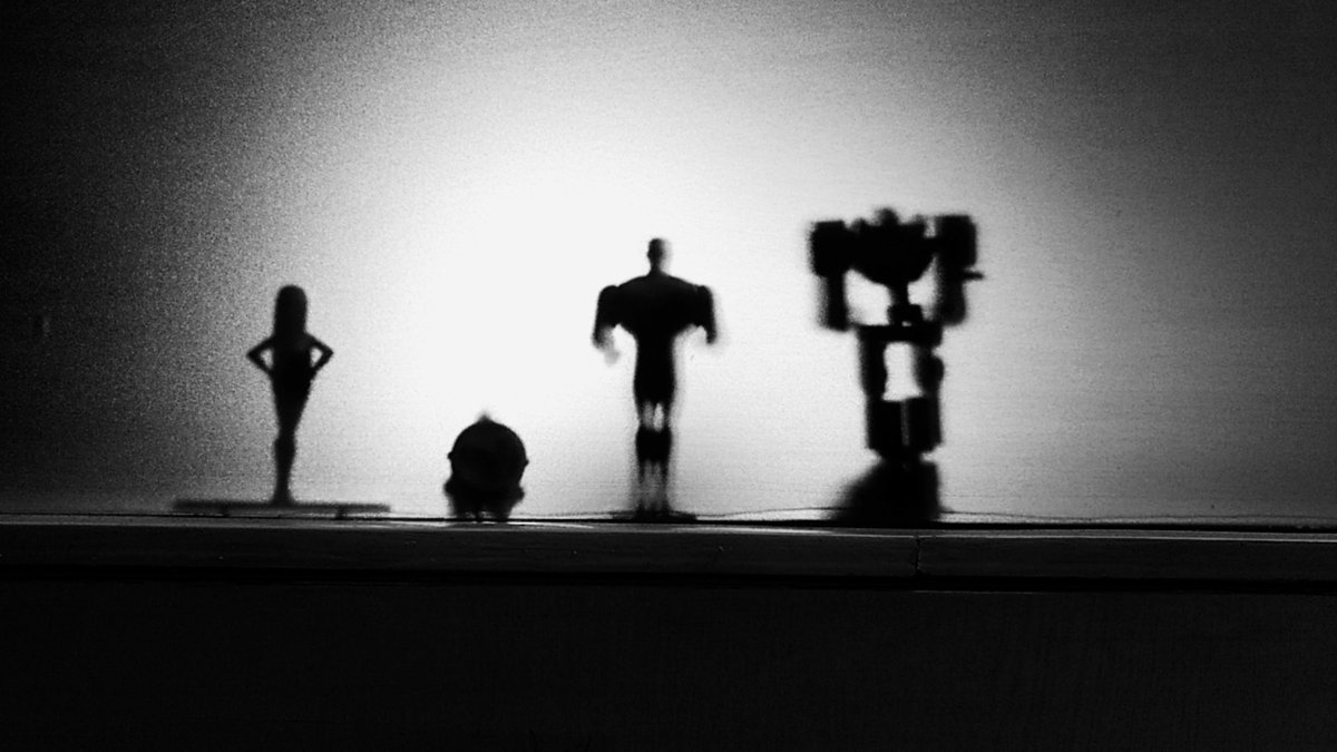 RohitBhasy's tweet image. New members in the team #officedeskdecor