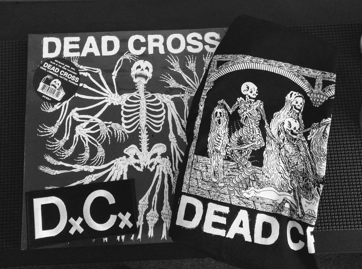 sillygirljenny's tweet photo. Best mail ever!!! ☠️♥️☠️
#deadcross #mikepatton #Justinpearson #mikecrain #davelombardo #ericlivingston #ipecac #vinylbundle https://t.co/CIourCR5fl