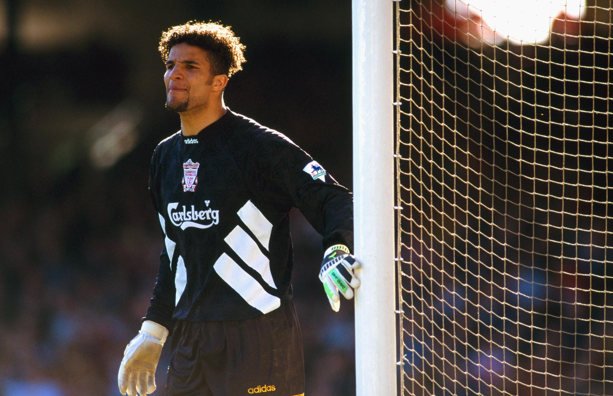 The many haircuts of David James...

A very happy birthday to one of the finest shot-stoppers 