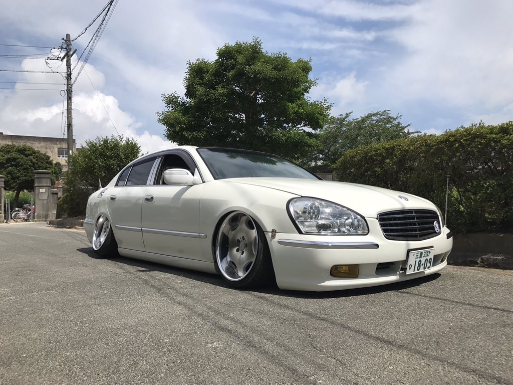 Twitter 上的 Vip Stance F50 Cima 300g グランドツーリング おっさんヤンチャ車高短仕様 ラルグスの車高調にバネはf35k R28k アーム類はシルビア Mr 2から移植し キャンバー角はf8度 R18度 他車種流用で低さと角度に拘った1台 Owner Takacima1809 T Co