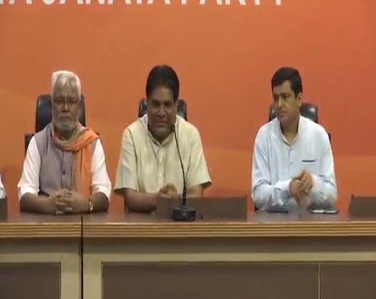 BJP (@bjp4india) on Twitter photo Live : Joint press conference by Shri <a href="/byadavbjp/">Bhupender Yadav</a> & Shri Hukumdev Narayan Yadav at BJP HQ. LIVE at facebook.com/BJP4India/vide… Live : Joint press conference by Shri <a href="/byadavbjp/">Bhupender Yadav</a> & Shri Hukumdev Narayan Yadav at BJP HQ. LIVE at facebook.com/BJP4India/vide…