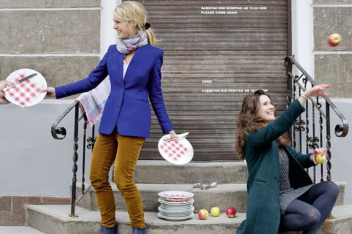 Take care of the pennies... Sandra and Sarah of @DinnerExchangeB show us how they are fighting food waste. > bit.ly/2tZxneg