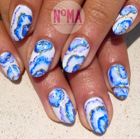 BOHEMnails's tweet photo. https://t.co/4AXabJDuF3
Beautiful #crystal inspired #nails! https://t.co/MI7lb2J6UA