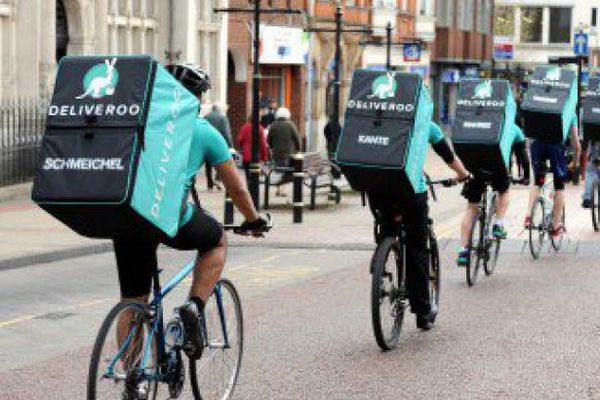 Pourquoi la #livraison de #repas #snacking fait un tabac en #France ? buff.ly/2syeUVh @francesnacking #Food #FoodTech #Resto #Conso