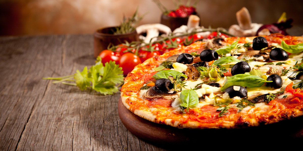 lepascalou34's tweet image. La Pizzéria Le Pascalou, c'est un large choix de pizzas rouges, blanches et Calzone mais aussi de plaques pizzas (70 parts environ)!