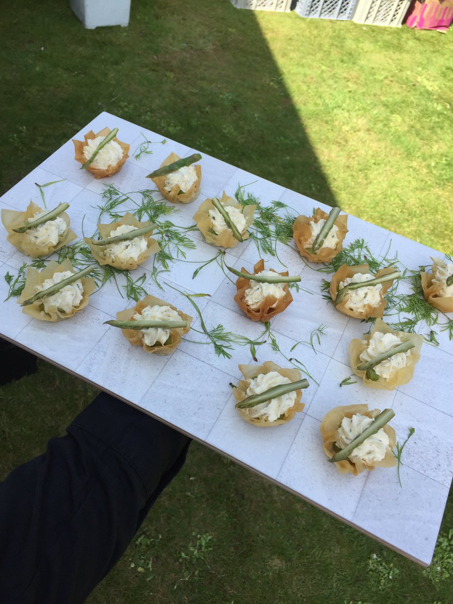 Sauntsevents's tweet photo. wonderful wedding we catered, Congratulations Alice & Tim ❤️👰🤵💍 #weddings #functions #parties #events #bespoke #catering #saunts #yorkshire https://t.co/vEFIicwqDK