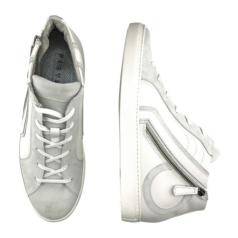 PlayHatShoes's tweet photo. Sneakers Mid: zzzzzzzzip and go! ;)

➽ https://t.co/IzAooinpi0 

#handmade #etsy #etsyseller #fashion #sneakers #shoes #etsyshop #etsylove https://t.co/tUEV5ZsPMs
