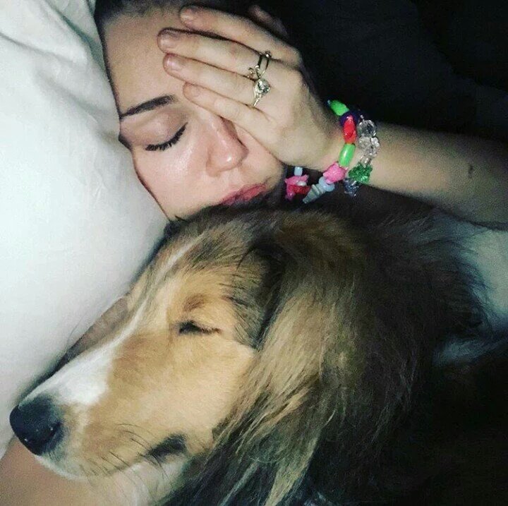 MileyCyrxsb's tweet photo. #CyrusOFF https://t.co/JR2pU50noE