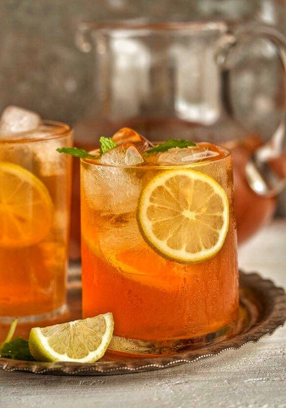 teapins's tweet photo. Green tea is naturally rich in catechin, a powerful antioxidant🍃 https://t.co/o3VISycLrk