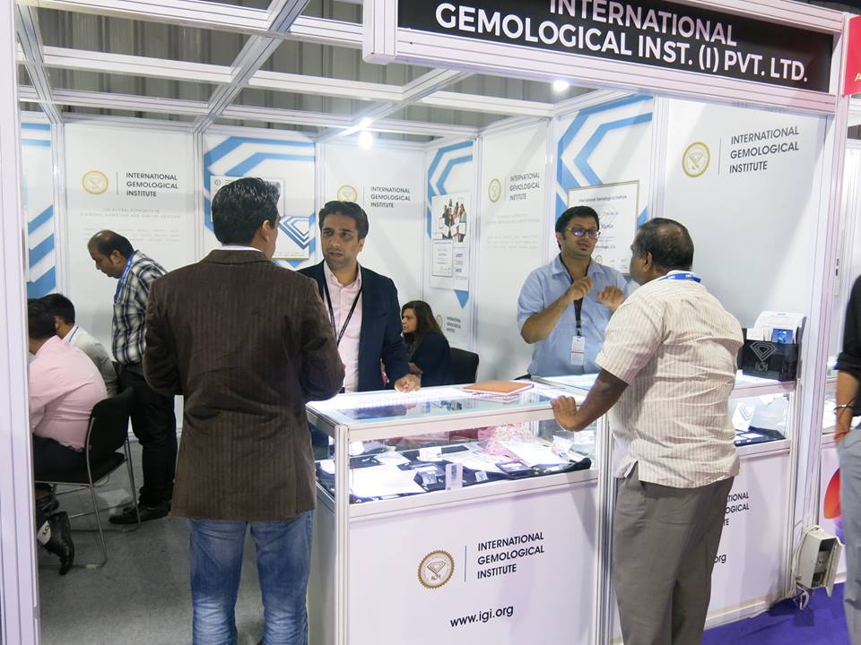 igiworldwide's tweet photo. India's largest #Gem & #Jewelry Show closed. We share with you a glimpses of Day4 & Day5 in case you missed. #IGI #IIJS2017 #GJEPC (cont 6) https://t.co/ctNFtwB8bZ