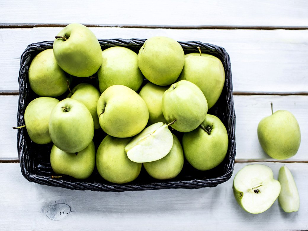 brandsExclusive's tweet photo. 5 Healthy &amp; Unexpected Ways To Eat a Green Apple
https://t.co/R6Icbe9ZO2 https://t.co/RE3f6rtdMs