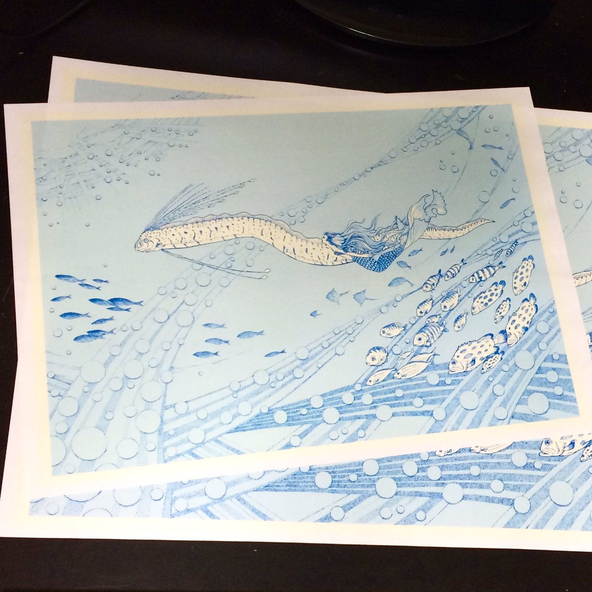 ট ইট র アトリエptimo 堀ようこ 8 6 8 29いきものづくし フリーペーパー試し刷りしてみました ブックカバーにもなります 5日からネットプリントで配布予定です 紙街01 リュウグウノツカイ 人魚 ペン画 イラスト