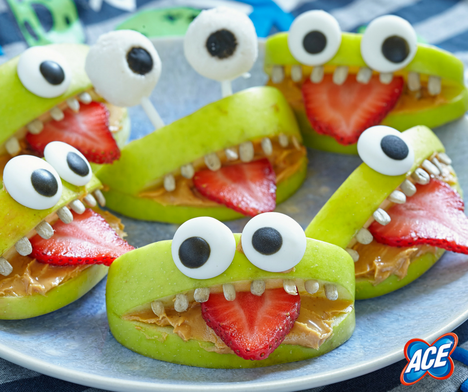 ACECLEANUK's tweet photo. A great way to encourage your little ones to eat more fruit is to make it fun! We love these Apple monsters! #AceTips #AceRecipes https://t.co/faUdgIh0BB