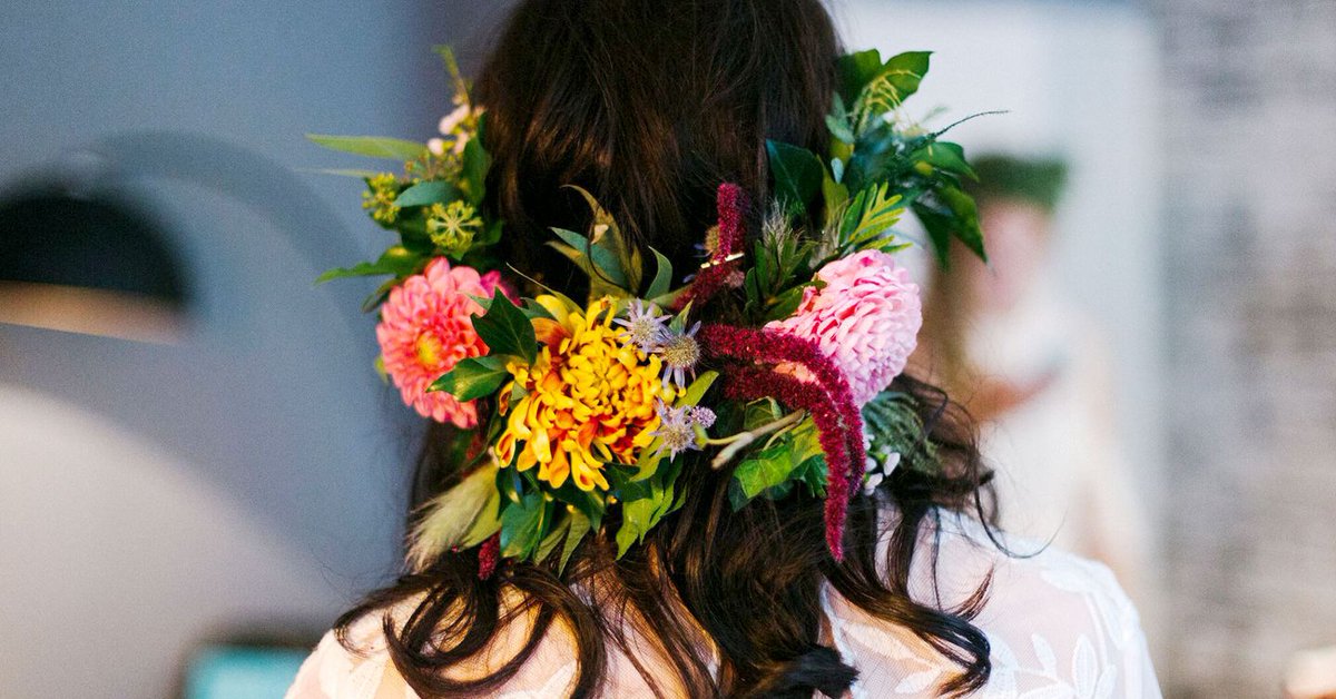 lfnaccessories's tweet photo. Buy Now: Best Bridal Flower Crowns
https://t.co/4T5dQFaalW #flowercrown #bride #summer #lfnaccessories #lovefromnature https://t.co/yFUpX5ucOL