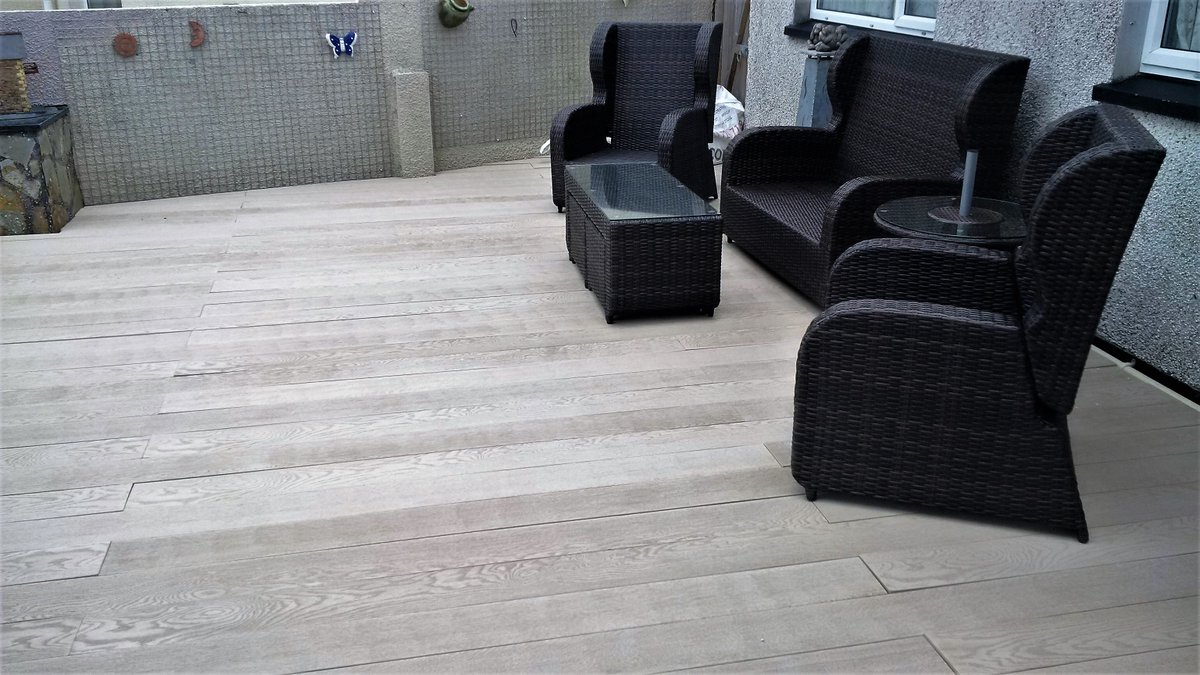 ContecSouthWest's tweet photo. We love the effect created when the #LimedOak & #CopperedOakMillboard was contrasted together! A little bit different, but it works! 😉😍 https://t.co/6TW9h9ANuy
