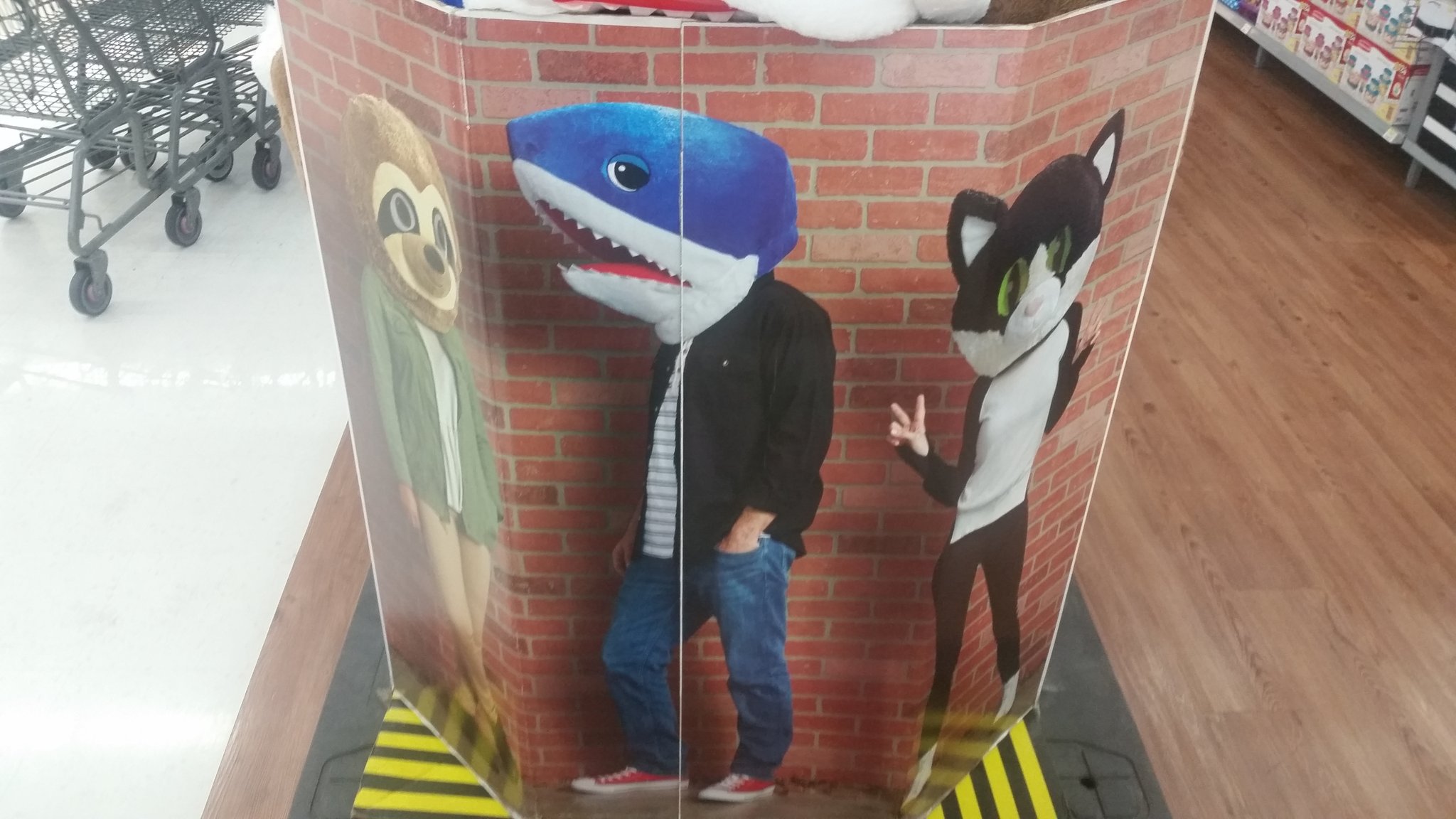 Maskimals shark best sale