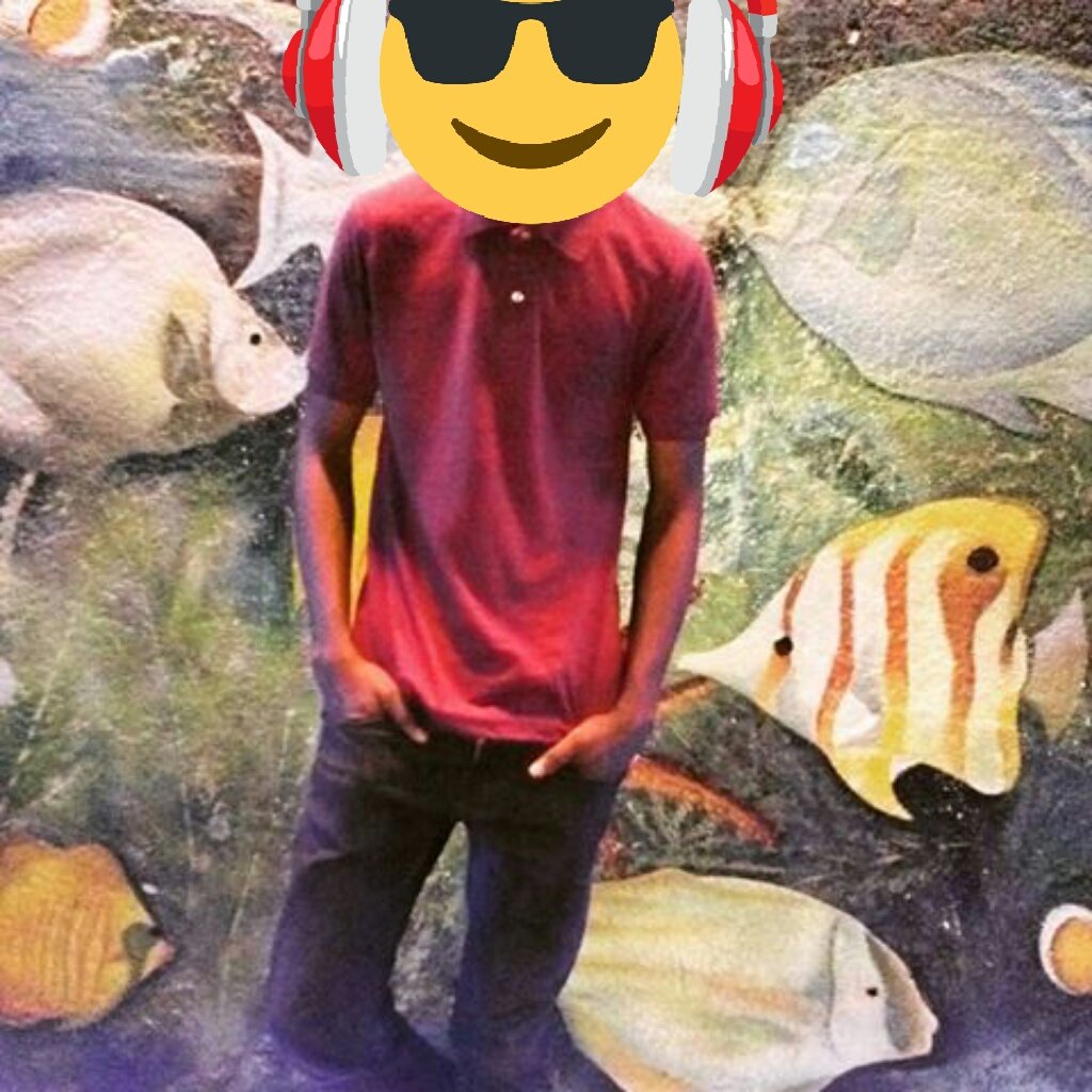 JLacoste_beat's tweet photo. #Haitian #haitiano #producer #vibe #headphones #cool #bruh #YOLO https://t.co/uL5ce2l25W