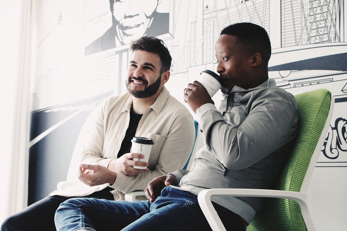 MiCasaMusic's tweet photo. It's a good day to get an album launch ticket Familia 🙌🏼 Tell a friend tu 🙏🏼 computicket -> https://t.co/z5cQxtRH64 #WeAreFamilia https://t.co/JEt1fcObbd