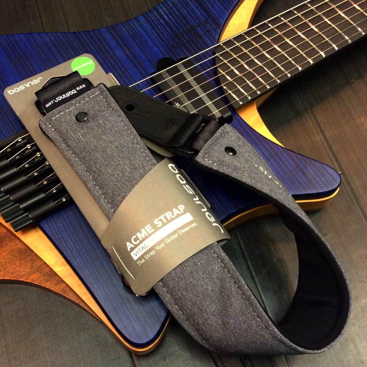espcrafthouse's tweet photo. Strandberg / basier VITALGRIP Guitar Strap
本日入荷です。
#guitarstrap #strandberg #basier
https://t.co/3PsdKhacFx
https://t.co/fZF02uJBOW https://t.co/Cmm3UbKO2n