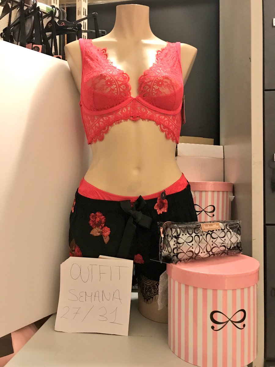 1er Outfit de la semana!! Vamos a por el reto!!💪🏻💪🏻🎀🎀<a href="/Rociomm89/">Rocío Moraleda Marín</a> <a href="/PuriTG/">Purificacion T. G.</a> <a href="/Trainer_HKMSP/">HKM_Trainer SP</a> <a href="/TRamosDesi/">Desiree Trascastro R</a>  y el vuestro <a href="/LorenaGD87/">Lorena Garcia</a> @LaysiLaya ??