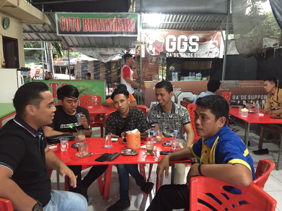 Kopi sore bersama TEMAN RAHMAT at <a href="/WarkopGGSNiang/">合肥学生萝莉兼职</a> , Haji Lolo andalang gue <a href="/RedGank_PSM/">RedGank PSM</a> <a href="/LAJaslina/">LaskarAyamJantan</a>