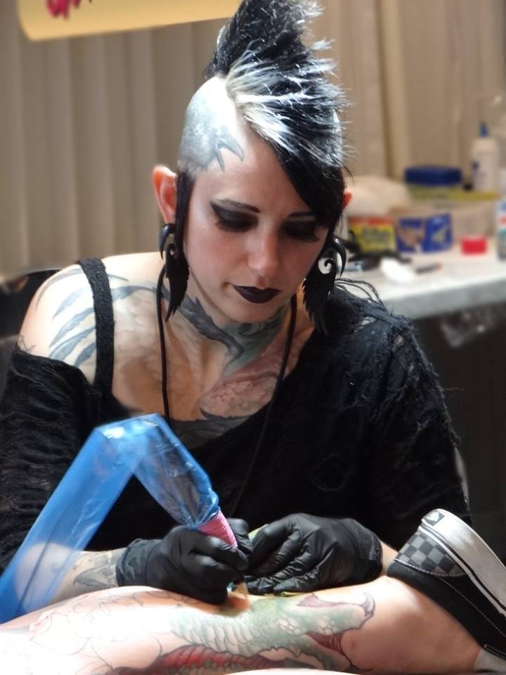 Expo_Cr's tweet photo. Algunas fotos de nuestra edición pasasa, esto es parte de la expo tattoo cr 2016 https://t.co/dzmYWi5dPF