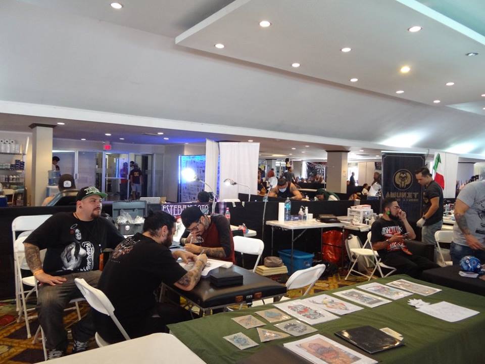 Expo_Cr's tweet photo. Algunas fotos de nuestra edición pasasa, esto es parte de la expo tattoo cr 2016 https://t.co/dzmYWi5dPF
