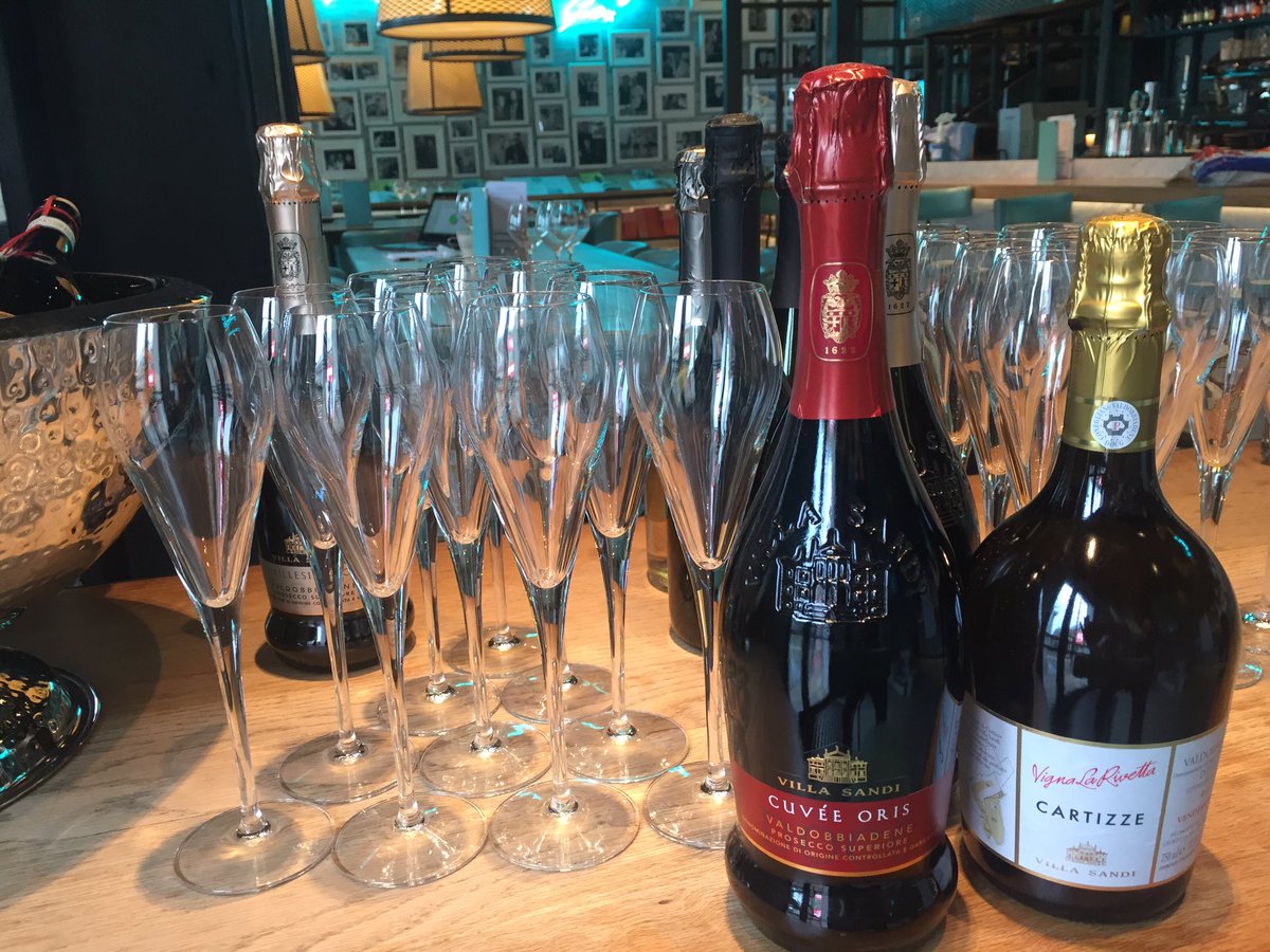 madaboutwines's tweet photo. #Manchester @GinoRestaurants where it all started
Come &amp; have a glass of #ProseccoOnArrivalOnUs 
#Leeds #Harrogate #Liverpool 
...Family xx https://t.co/7fNv3s44xt