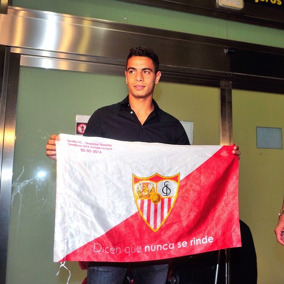 WissBenYedder's tweet photo. un año que me ha aceptado aqui y que soy su "Miarma" ... Gracias a todos para su apoyo 🙏❤ https://t.co/Qo7Mq2pAFZ