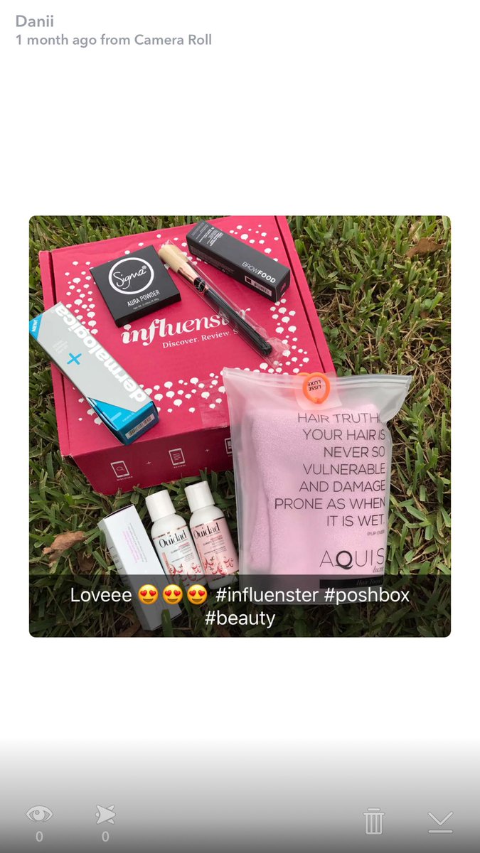 litodanii03's tweet photo. Who doesn't love beauty products!!! In love with @Influenster #poshbox !!! Thank you for the goodies! 😍😍😍 https://t.co/ljVCpU30IE