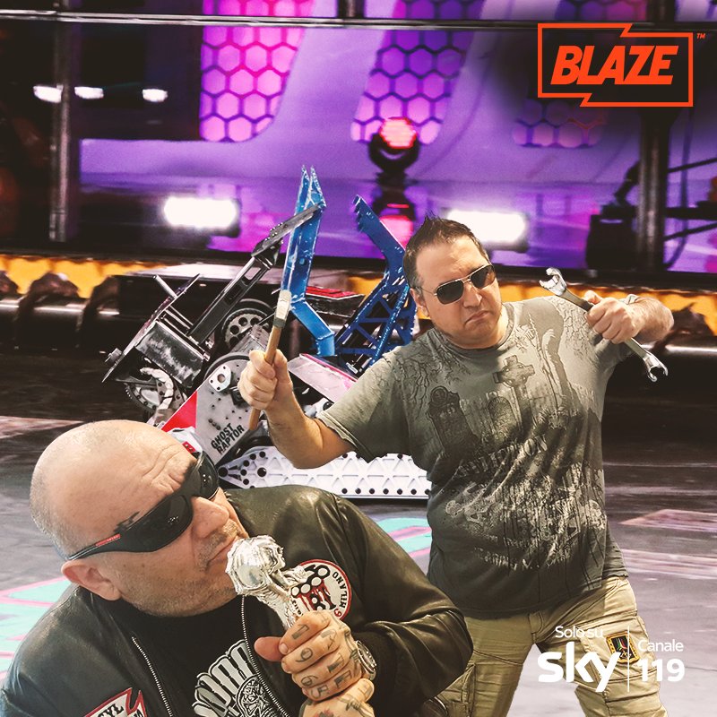 mkp17's tweet image. Tutto è pronto per il gran finale! Domani, 22.40, su Blaze (119 di Sky) #BotteDaRobot