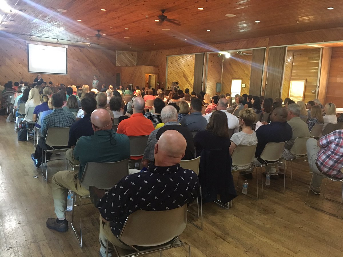 Wendishearer's tweet image. Excited to be a part of the 1st Annual Metro Area Catholic Schools retreat! #Catholicunity #Cardinalpride