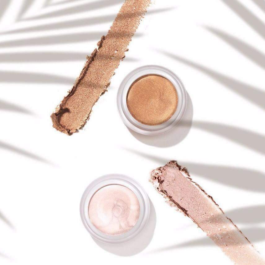 Tropic_Chloe's tweet photo. Get glowing skin with @TropicSkincare Cream Highlighters. Now 20% off! https://t.co/X5bhL9T7Sw https://t.co/Q5grEpHBBU