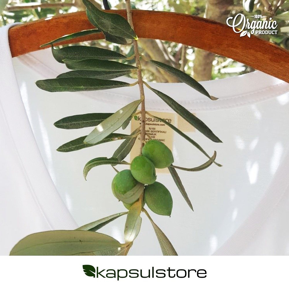 Kapsulstore's tweet photo. Organik pamuk giymek hem cildinize hem toprağımıza iyi gelir..#organikpamuk #kapsulstore #kapsülgardırop #basiclove #yeninesilmoda https://t.co/GnYDrdsvBK