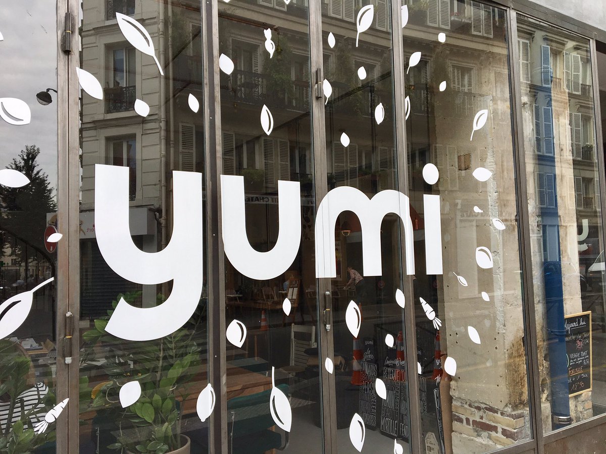 RemiFeraud's tweet image. Dans leur nouveau commerce de la rue du Château d'Eau, on peut goûter tous les jus de légumes de @yumidrinks 🥒🍅🥕#Paris10