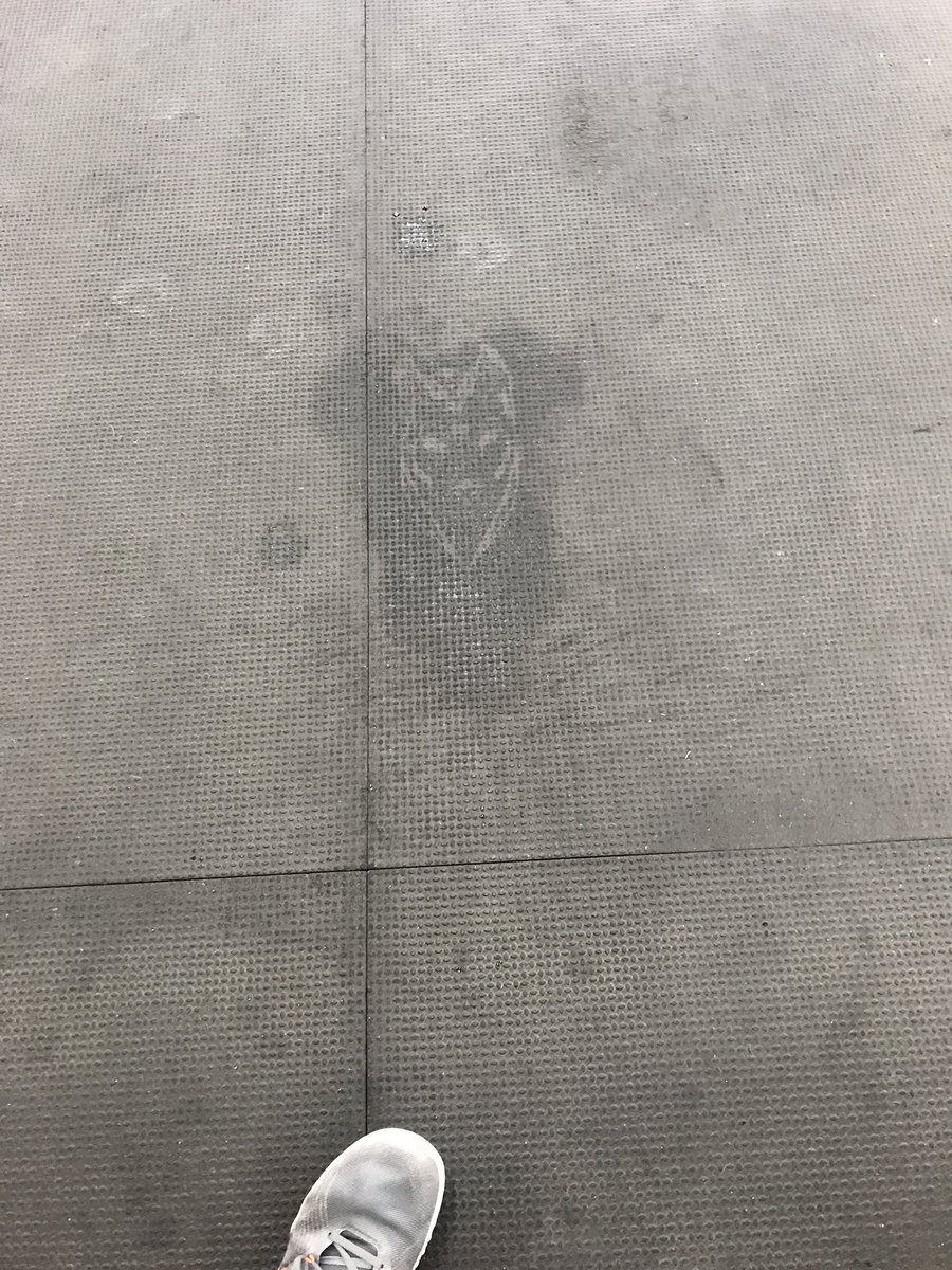 Tmeeks76's tweet image. @katrintanja was in my sweat angel this morning. @RogueFitness @CrossFitHD #Bells
