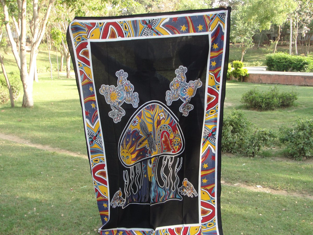 AdneyAdler's tweet photo. Mushroom Tapestry India Bohemian Hippie Frog Wall Hanging Psychedelic Wall Decor @RoomyDeal @eBayAU Buy: https://t.co/o2WVkV3NRI https://t.co/7lAxQCzxxP