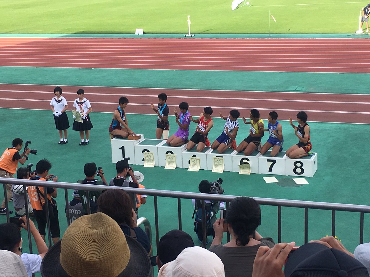 18521Koki's tweet photo. インターハイ優勝できました👍
３年間このために陸上やって来て、このために桐蔭入ってホンマによかった💪
今までで1番幸せな瞬間😭😭
応援サポートありがとうございました👊
これからも日本ジュニア優勝、国体優勝目指して頑張ります😁 https://t.co/JX1xxScPIE