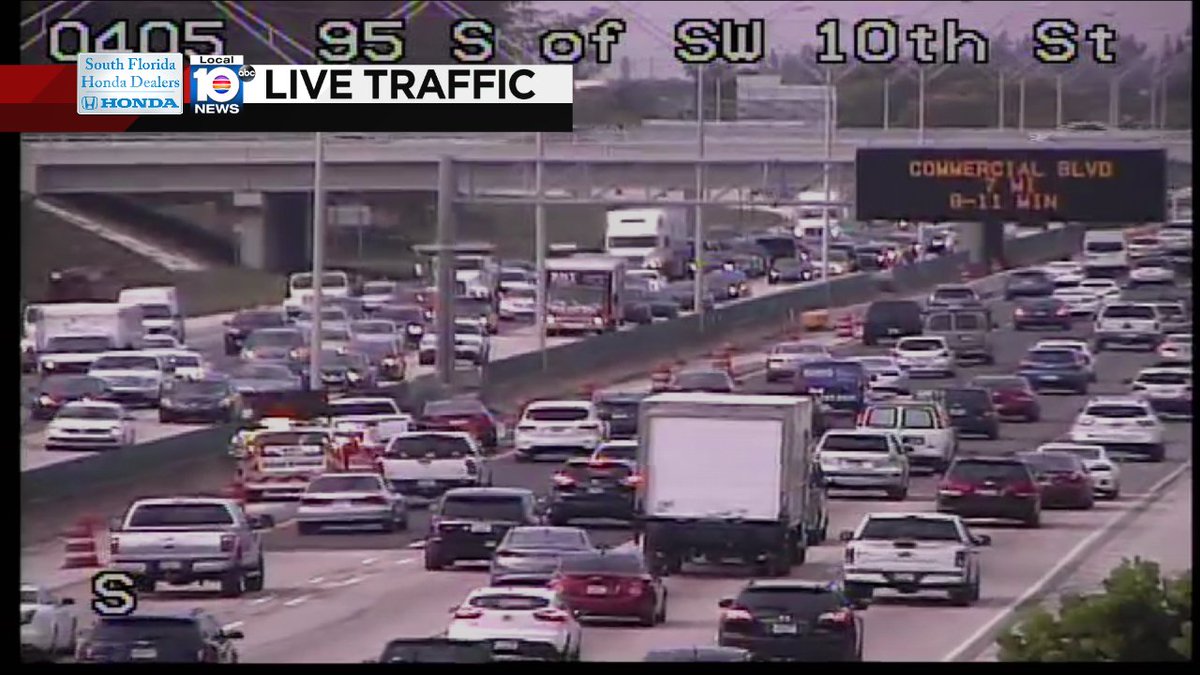 Crash on I-95 SB at SW 10th St #traffic https://t.co/YiUTZ19FRF