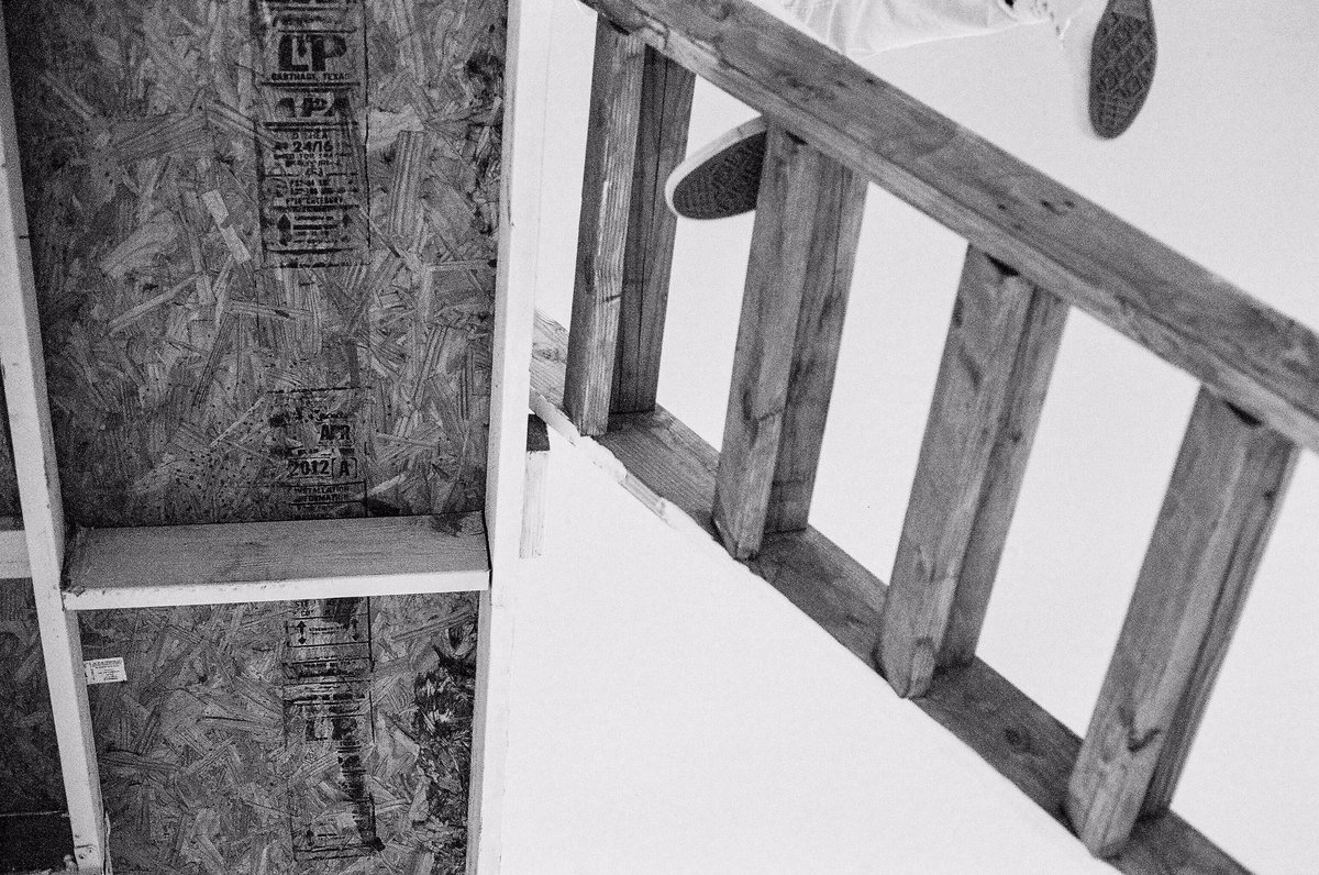 andrewbelle's tweet photo. New Single + Album Pre-order coming Friday✌🏼 #ABDIVEDEEP https://t.co/ZiSB2h8y73 https://t.co/5a0ulvCHqU
