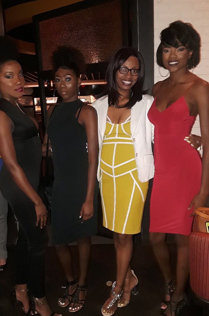 DPMAgency's tweet photo. We have 5 new models that we would like to welcome to DPMA. We can't wait to work with you ladies. #ModelLife #PaidModels #PaidAdvertisement https://t.co/6iVNcDvu8M
